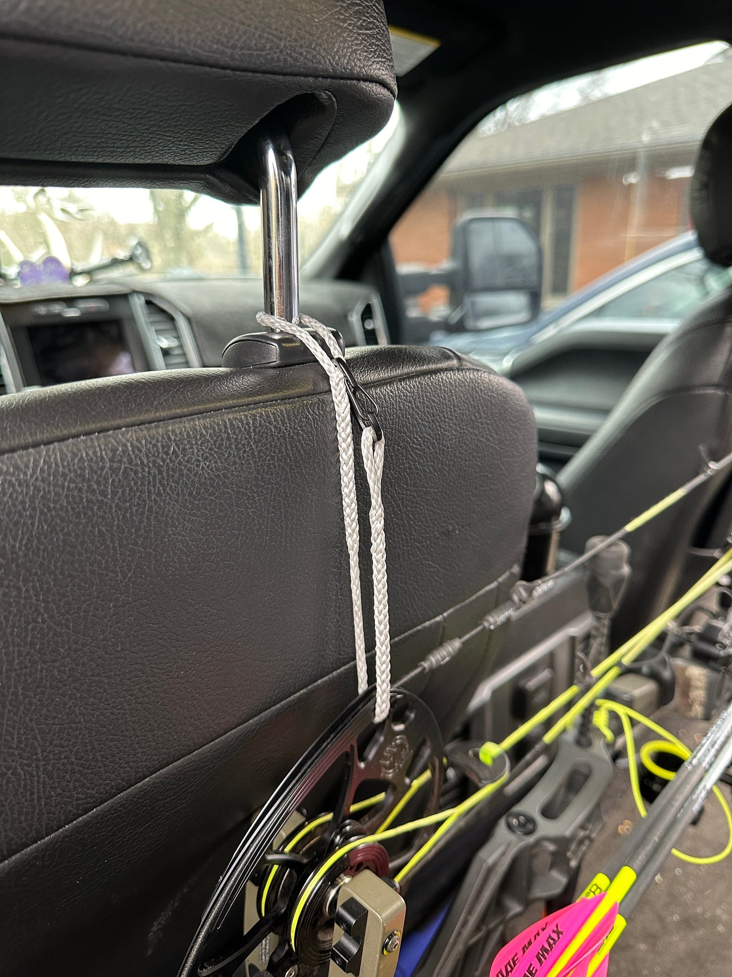 Amsteel Bow Holder for Vehicle