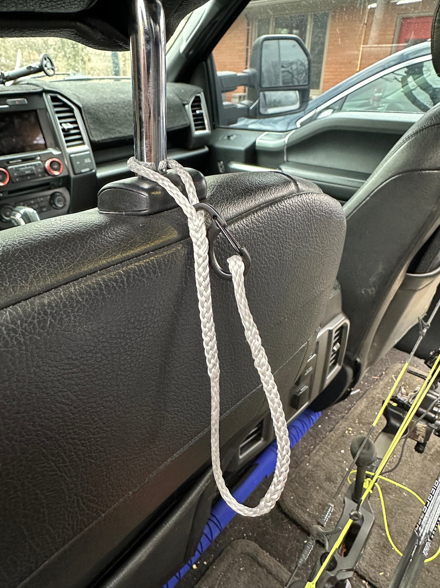 Amsteel Bow Holder for Vehicle